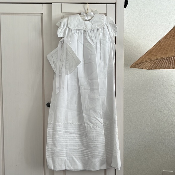 Isabel Garreton Other - Isabel Garreton Traditional White 6M Embroidered Stitch Christening Gown